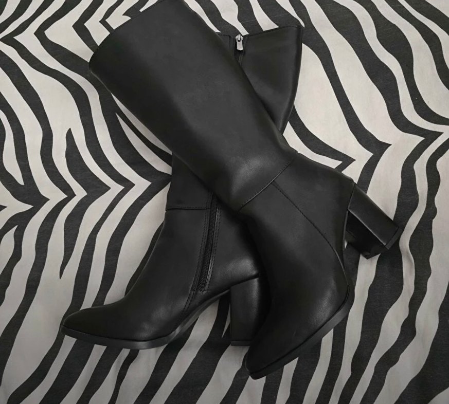 Siyah Deri Diz Üstü Stiletto Çizme - Görsel 2