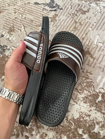 40 Beden kahverengi Renk Adidas Terlik