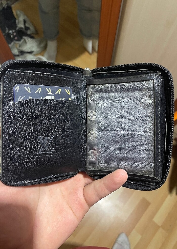 Louis Vuitton Fermuarlı Cüzdan - Görsel 2