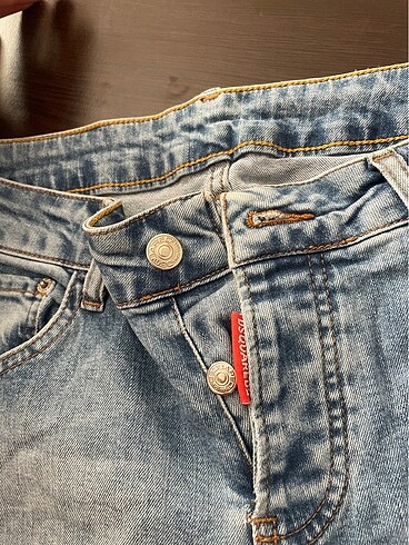32 Beden Orjinal DSQUARED 2 Yırtık Kot pantolon