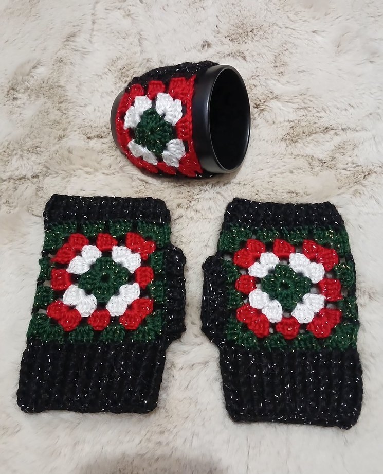 Renkli Örgü  Kadın Bere Eldiveni Kupa Bardak set - Görsel 5