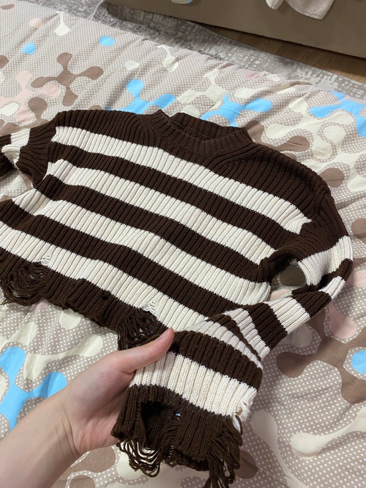 Çizgili Kahverengi Triko Kadın Kazak - Görsel 3