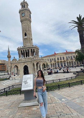 Yırtmaçlı kot pantolon - Görsel 3