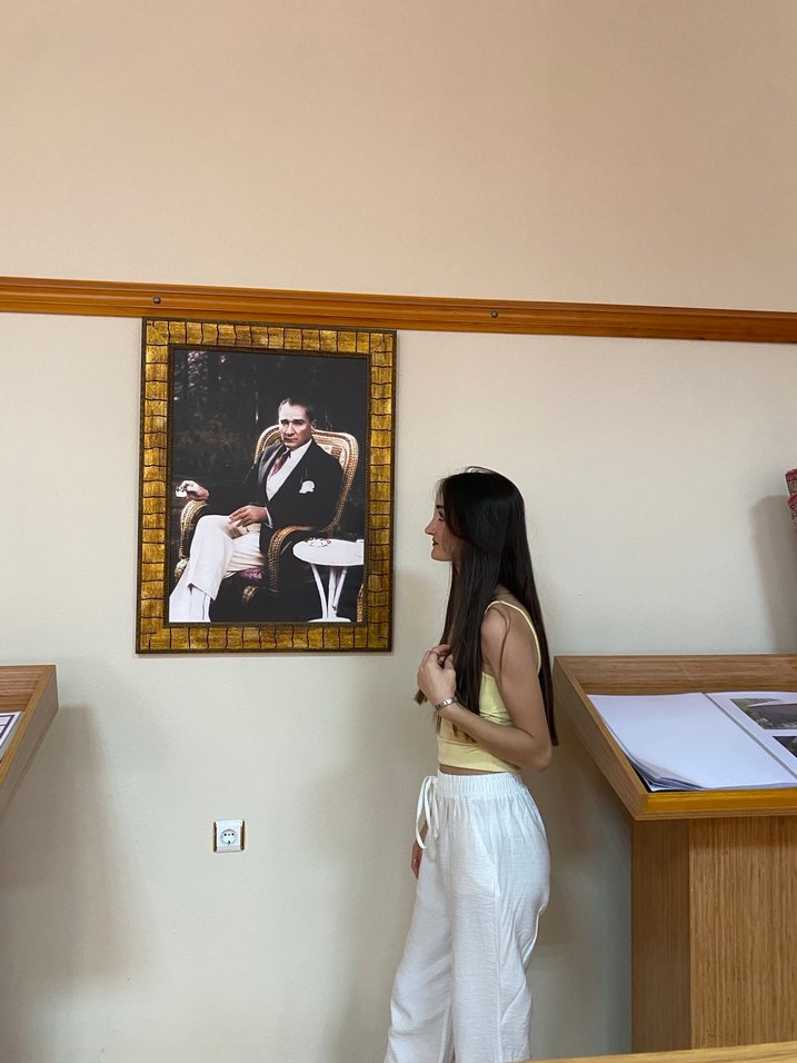 Beyaz Bol Paça Pantolon - Görsel 3