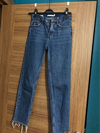 Bershko mom jean
