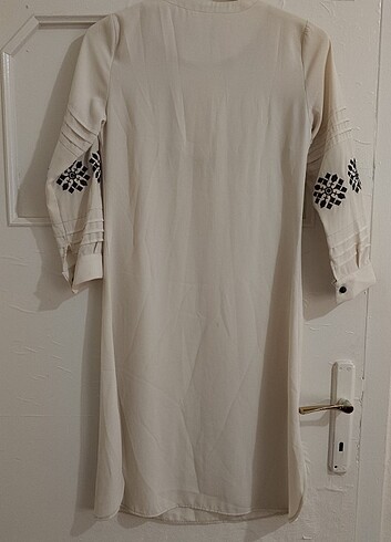 Beyaz tunik - Görsel 3