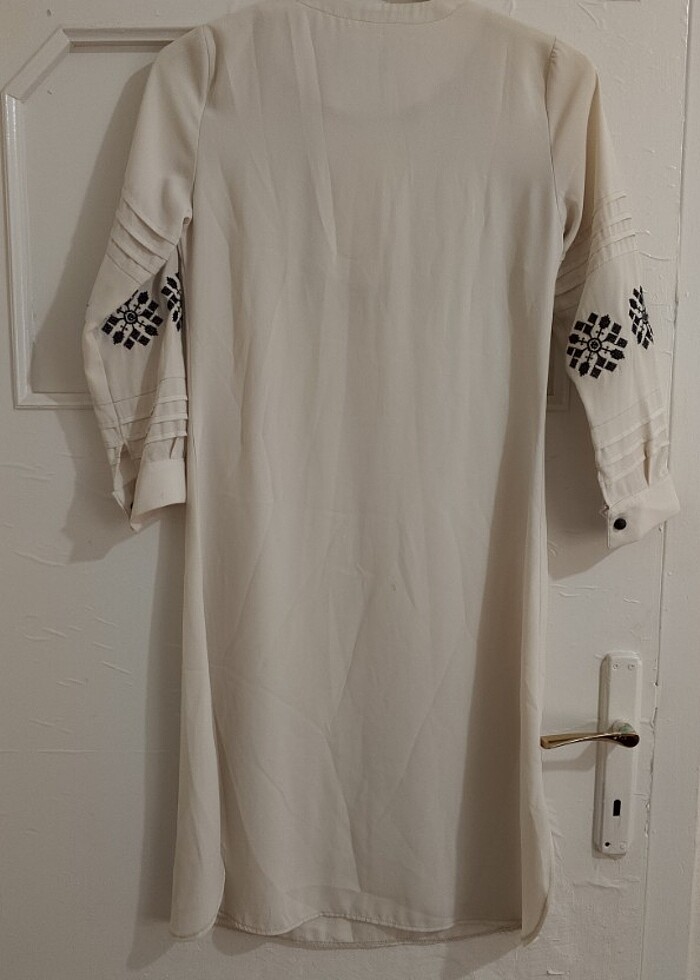 Beyaz tunik - Görsel 3