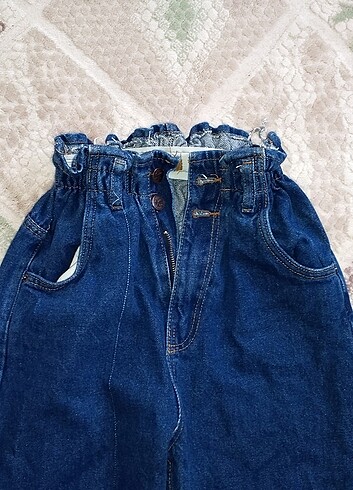 Beli lastikli mom jeans - Görsel 2