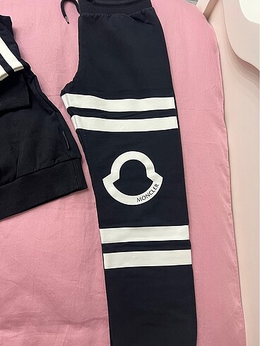 Moncler Alt üst takım