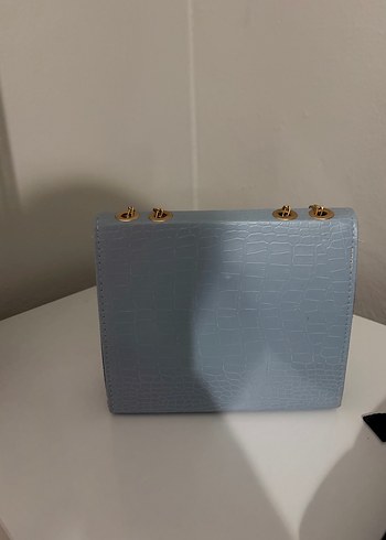 Mavi Deri Zincir Detaylı Kadın Çanta - Görsel 2