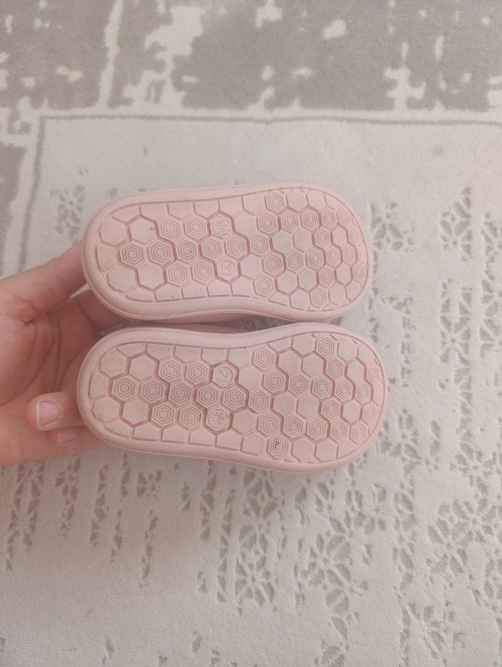 Kız Çocuk Pembe Renkli Spor Ayakkabı - Görsel 2