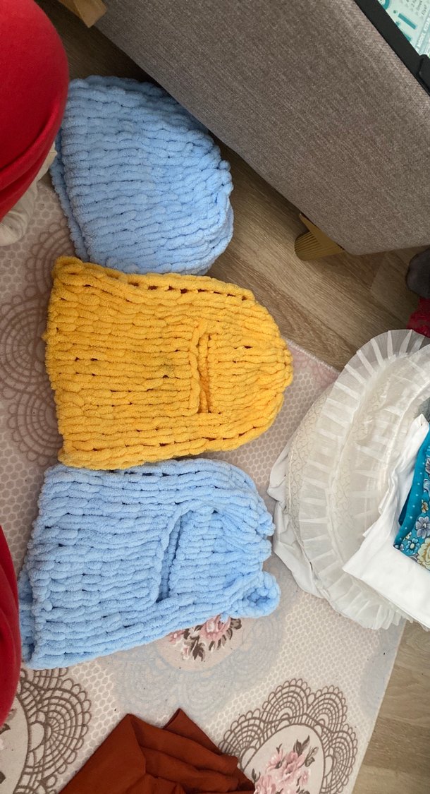 Sarı Örgü Çocuk Battaniyesi - Görsel 2