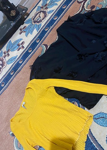 Kızlar için sarı fitted triko kazak