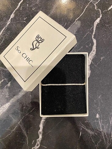 So Chic su yolu bileklik
