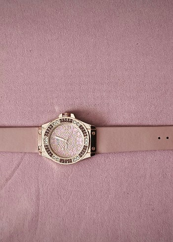 Pullu Pembe Kadın Kol Saati - Görsel 2