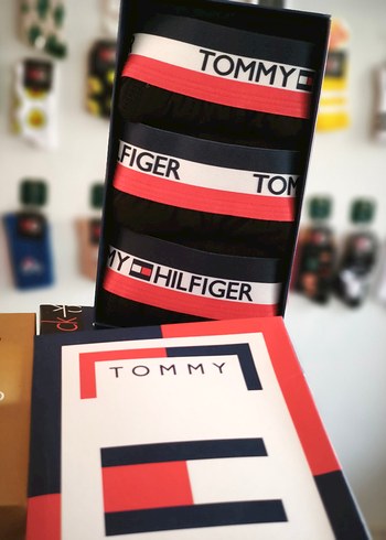 Tommy Hilfiger l