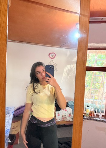 Sarı Yüksek Yakalı Kısa Kollu Crop Top