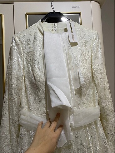 Nikah elbisesi