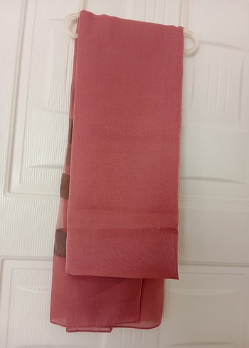 Pembe şal - Görsel 2