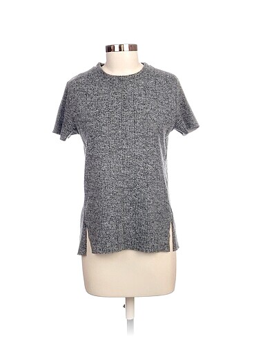 Zara Bluz %70 İndirimli.