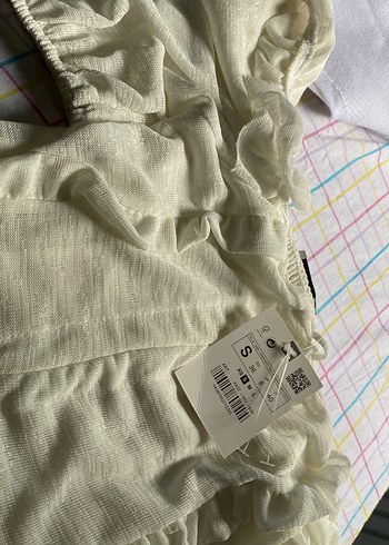 Beyaz Keten Fırfırlı Bluz - Görsel 2