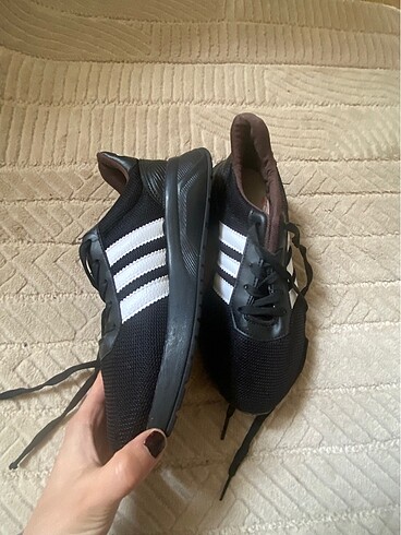 Adidas Spor ayakkabı