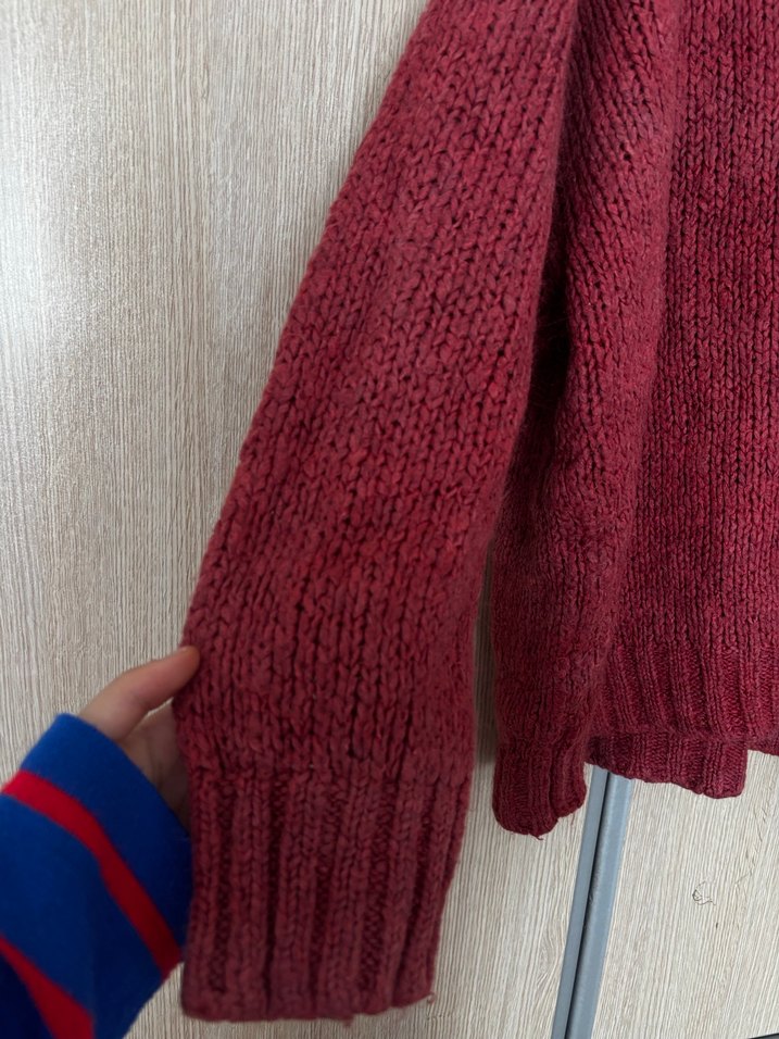 Bordo V Yaka Örgü Kadın Kazak - Görsel 3