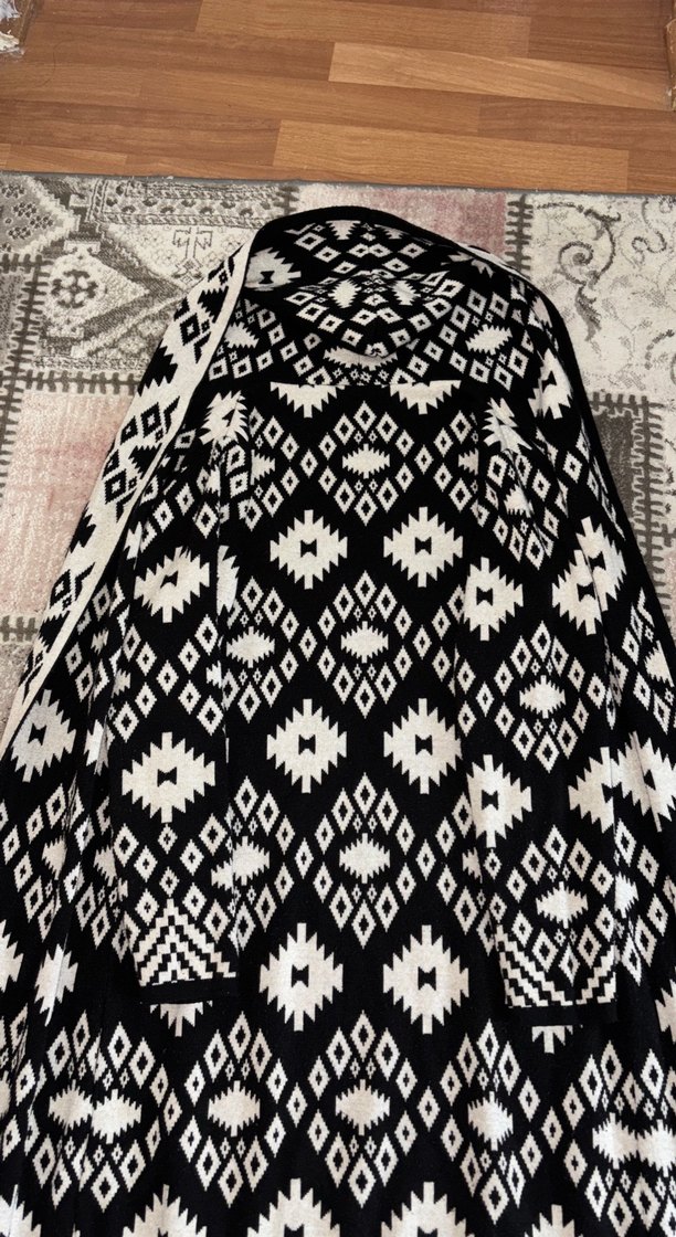 Bohem Siyah Örgü Desenli Kadın uzun hırka - Görsel 2