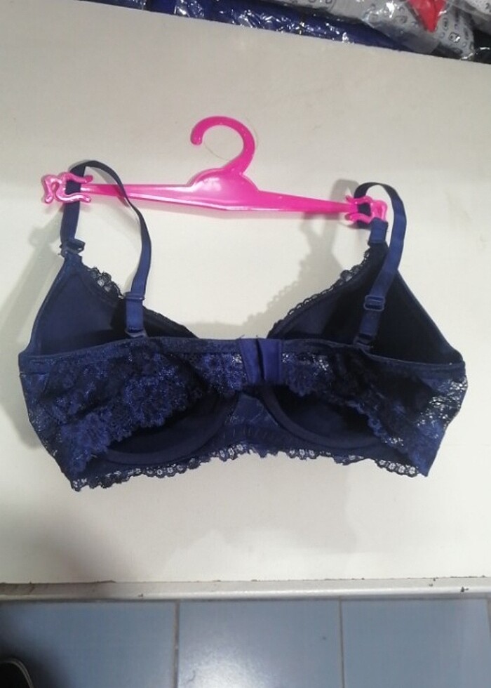 Ecem Yıldız  lacivert - Görsel 2