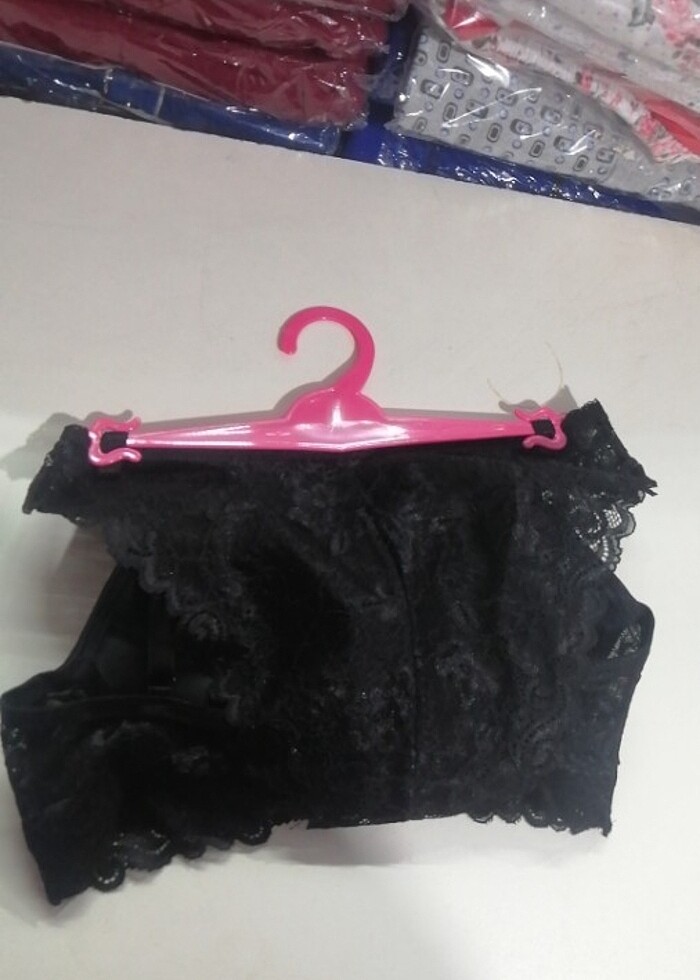 Ecem Yıldız  süngerli model  - Görsel 2