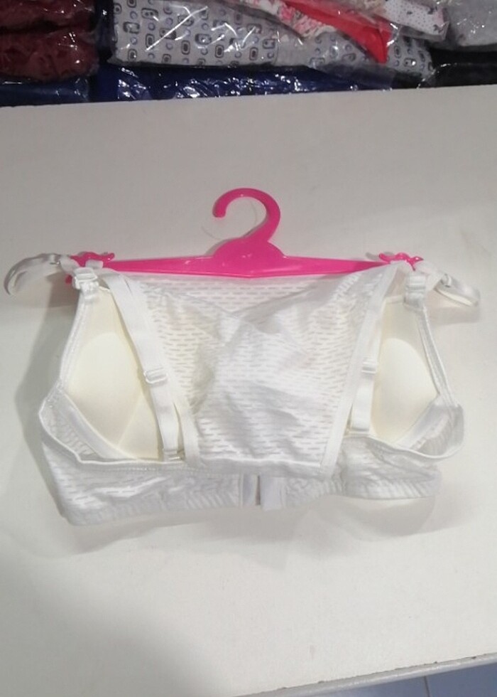 Ecem Yıldız süngerli model  - Görsel 2