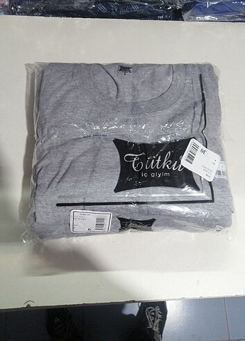 Tutku sıfır yaka gride Mevcuttur - Görsel 2