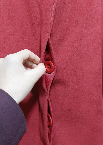 Düğmeli Bordo Kaban - Görsel 2