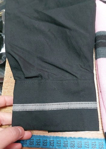 Uzun Kollu V Yaka Düğmeli Erkek Kazak - Görsel 2