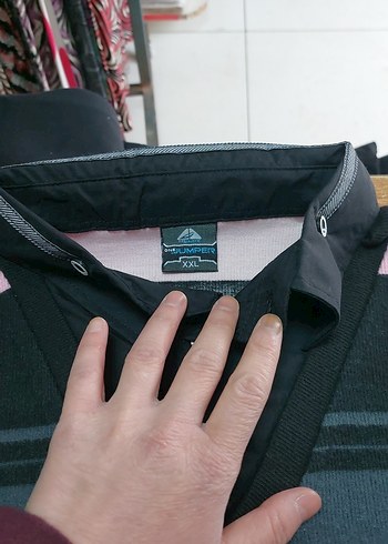 Uzun Kollu V Yaka Düğmeli Erkek Kazak - Görsel 4