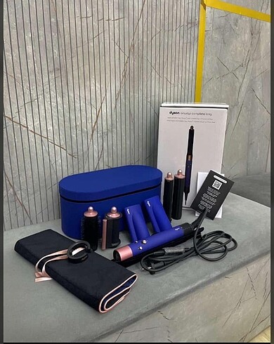 Dyson airwrap