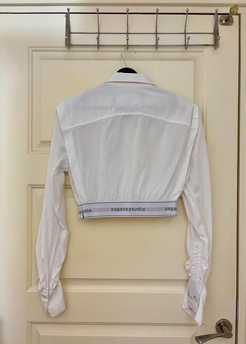 Beyaz Crop Dokuma Poplin Gömlek - Görsel 4