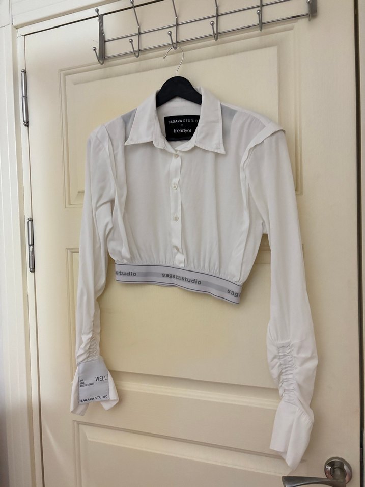 Beyaz Crop Dokuma Poplin Gömlek - Görsel 2