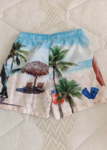 LC Waikiki erkek çocuk deniz şortu 6-7 yaş