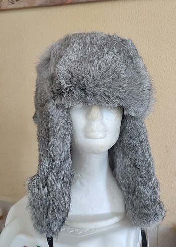 Gri Kürklü Kadın Peluş Kulaklıklı Şapka