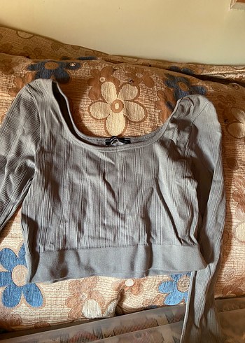 Trendyol & Milla Gri Uzun Kollu Crop Top