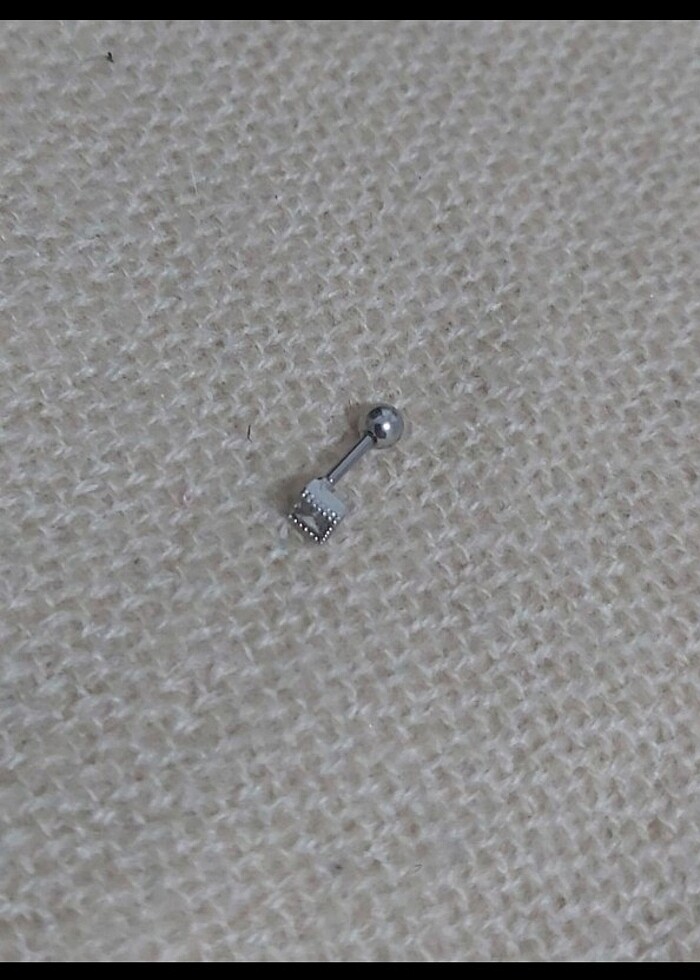 Taşlı Piercing - Görsel 2