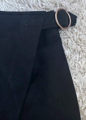 s Beden siyah Renk Bershka Siyah Süet Kemerli Mini Etek