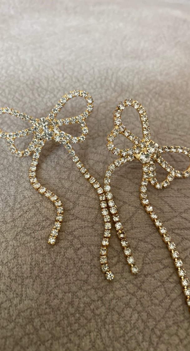 Kurdeleli Gold Çelik Küpe - Görsel 4