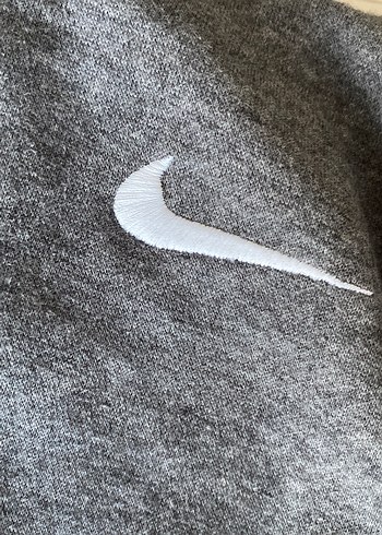 Gri Nike Kapüşonlu Sweatshirt - Görsel 8