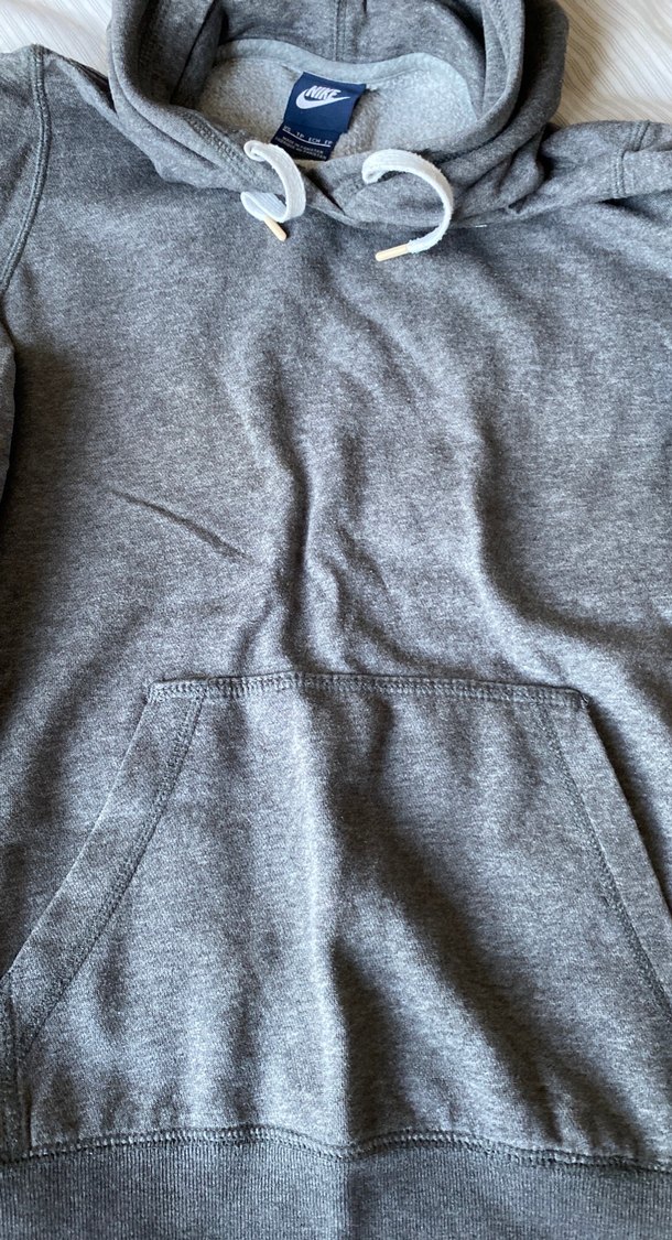 Gri Nike Kapüşonlu Sweatshirt - Görsel 4