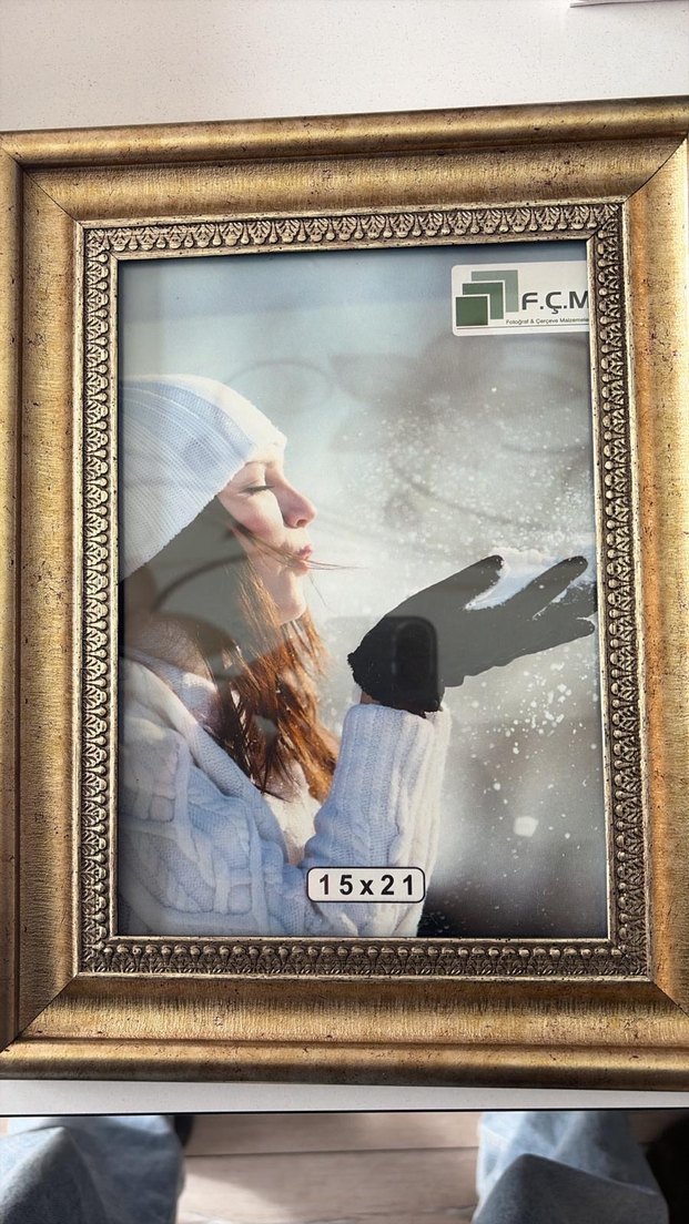 Parlak Altın Renk Çerçeve 15x21 cm - Görsel 3