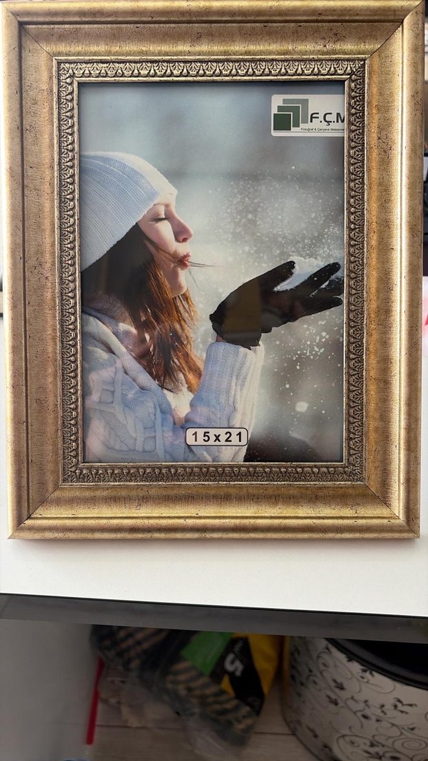 Parlak Altın Renk Çerçeve 15x21 cm - Görsel 2