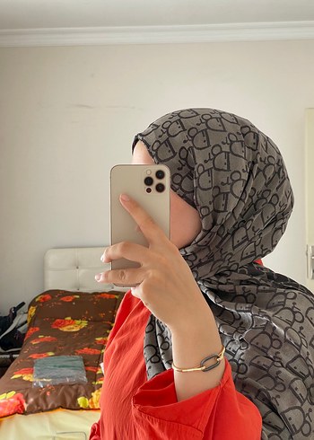 Gri Desenli Dökümlü çift taraflı Kadın Şal