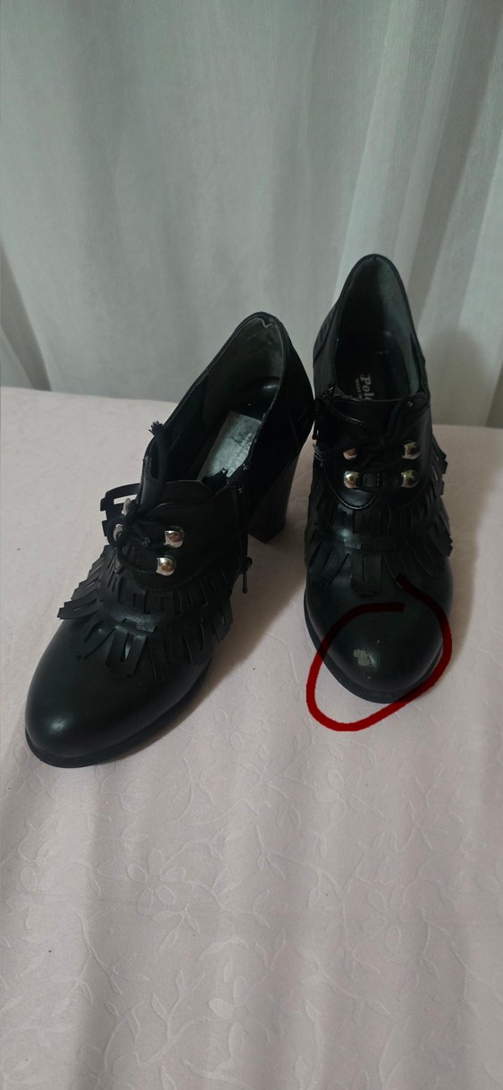 Püsküllü Siyah Topuklu Kadın Bot - Görsel 3